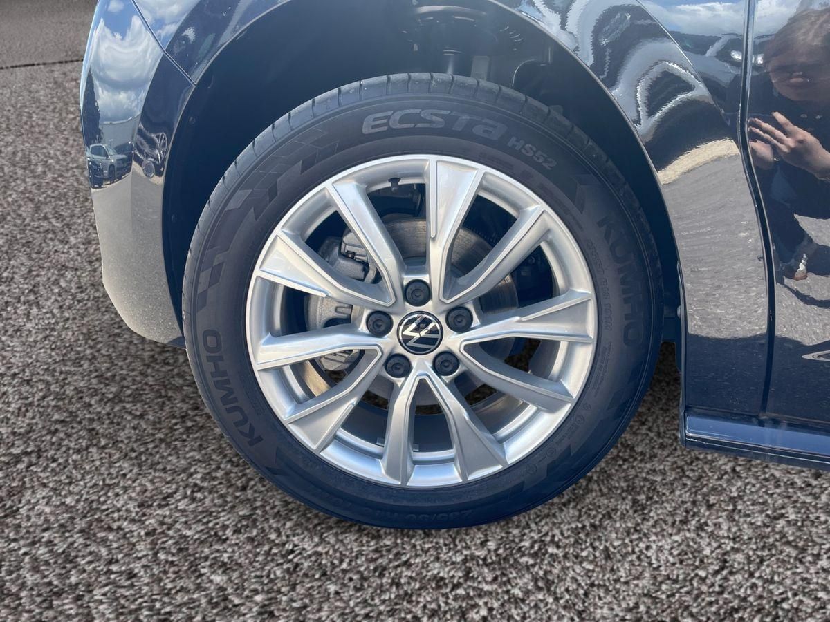 Volkswagen T7 Multivan 2.0 TDI DSG KÜ STYLE - Samsaru's Car Outlet