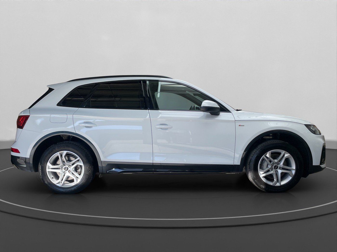 Audi Q5 50 TFSI e quatt. S tronic S line AHK SHZ RFK