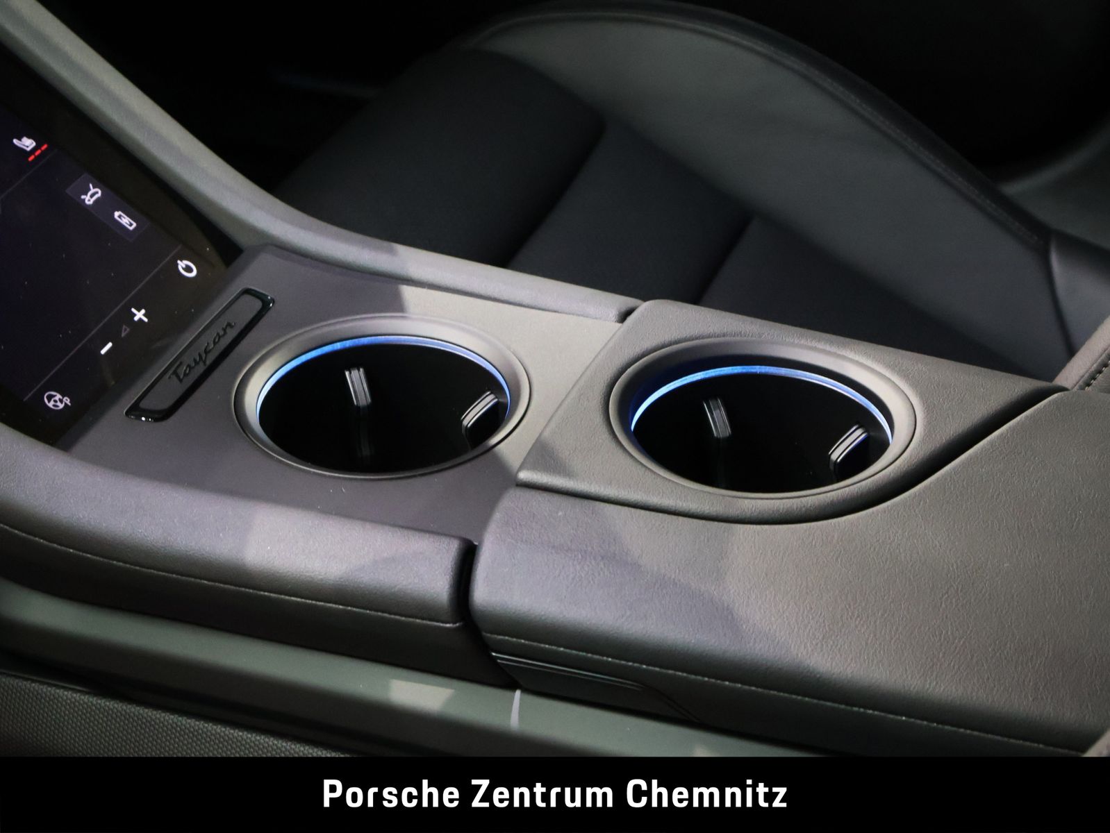 Porsche Taycan 4 Großer Akku!;4+1Sitze;Pano;BOSE