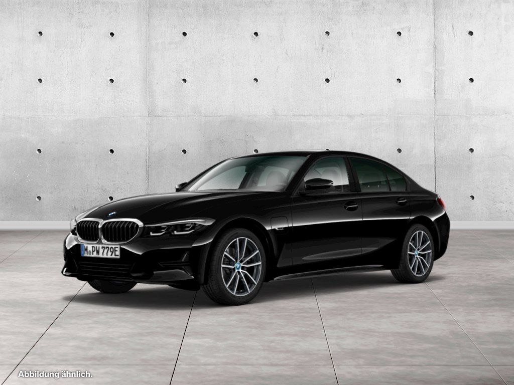 BMW 330e A - Samsaru's Car Outlet