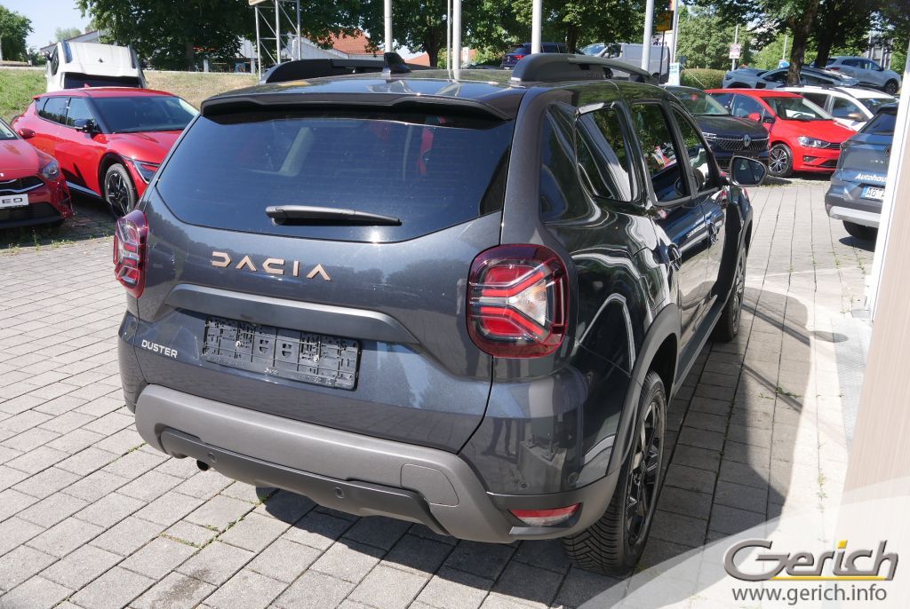 Dacia Duster TCe 130 2WD Extreme - Samsaru's Car Outlet