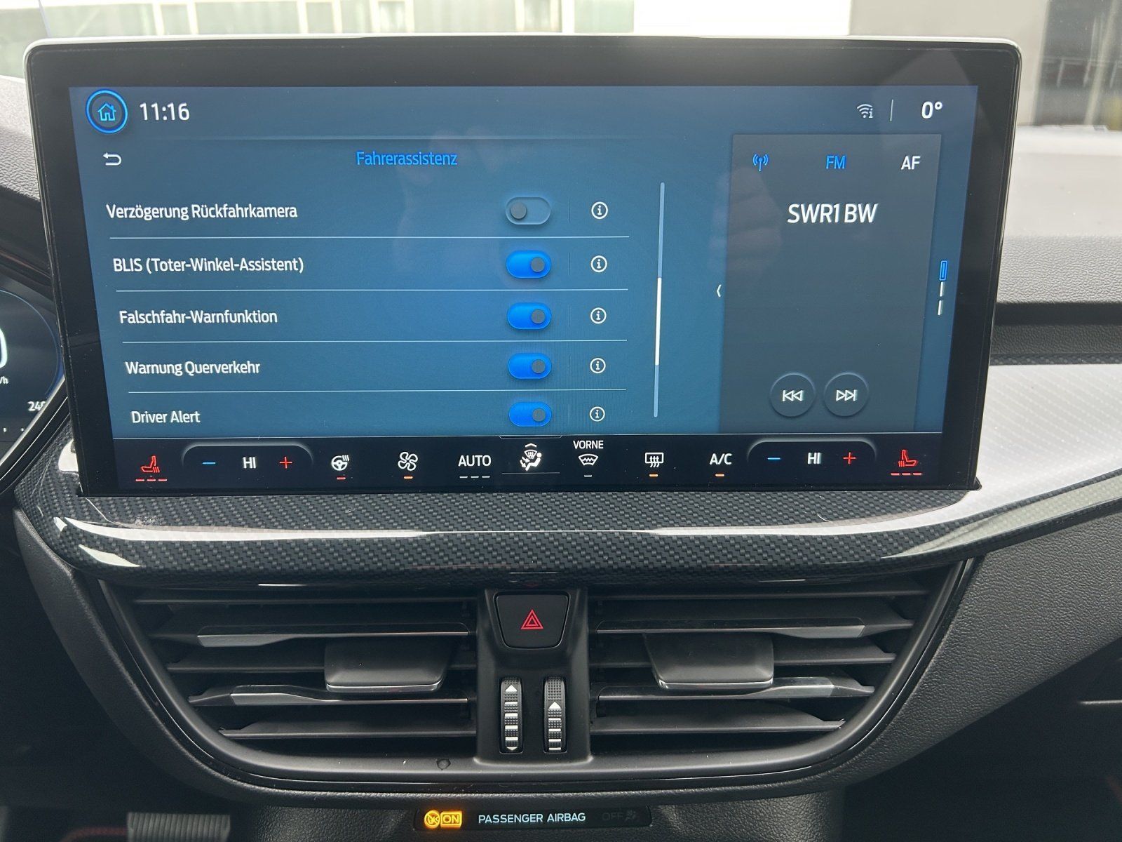 Ford Focus 1.0 ST-Line X Aut./LED/ACC/KAMERA/NAVI/SHZ