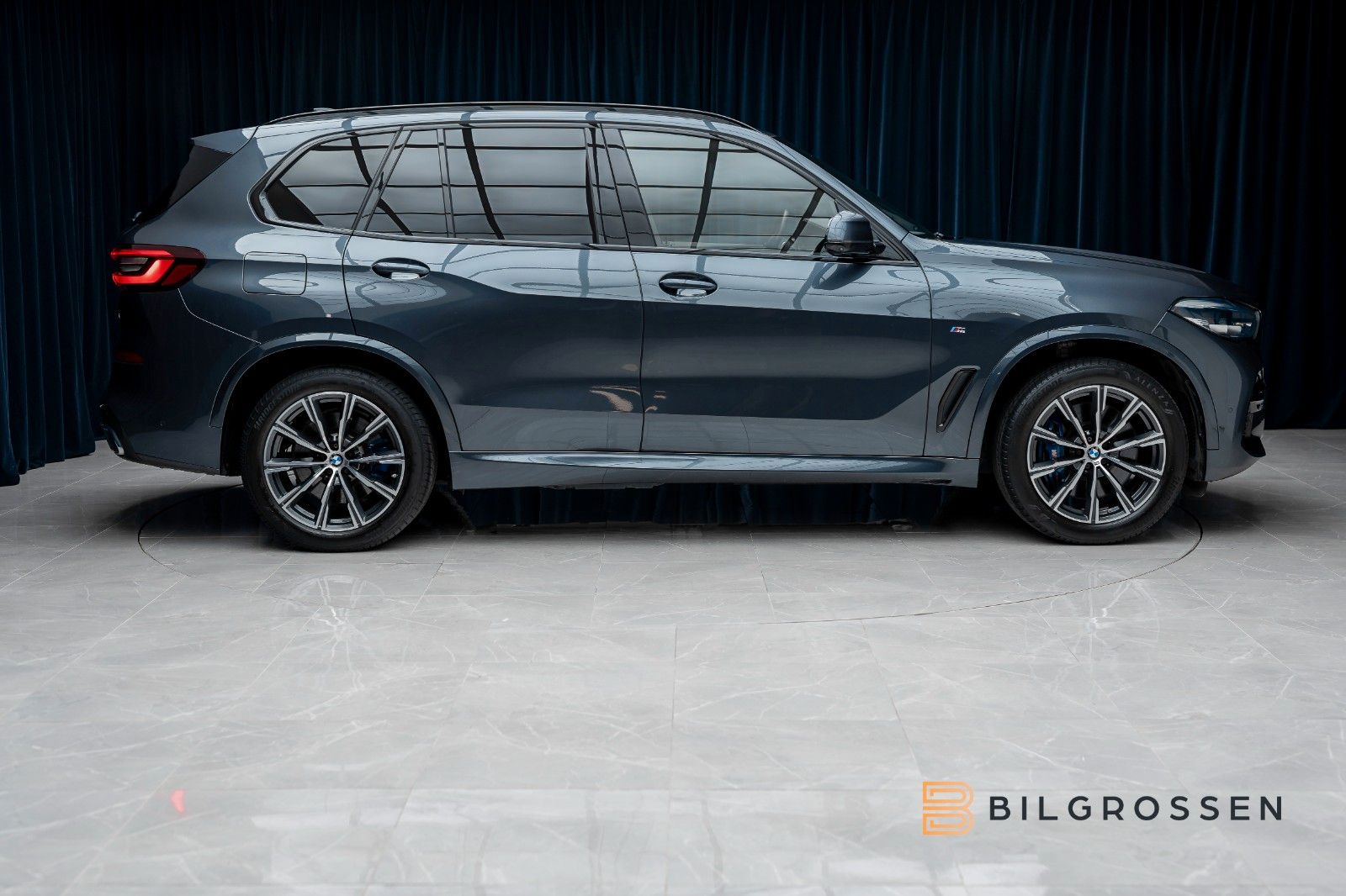 BMW X5 xDrive45e M Sport Pano H/K HUD Tow 360° ACC