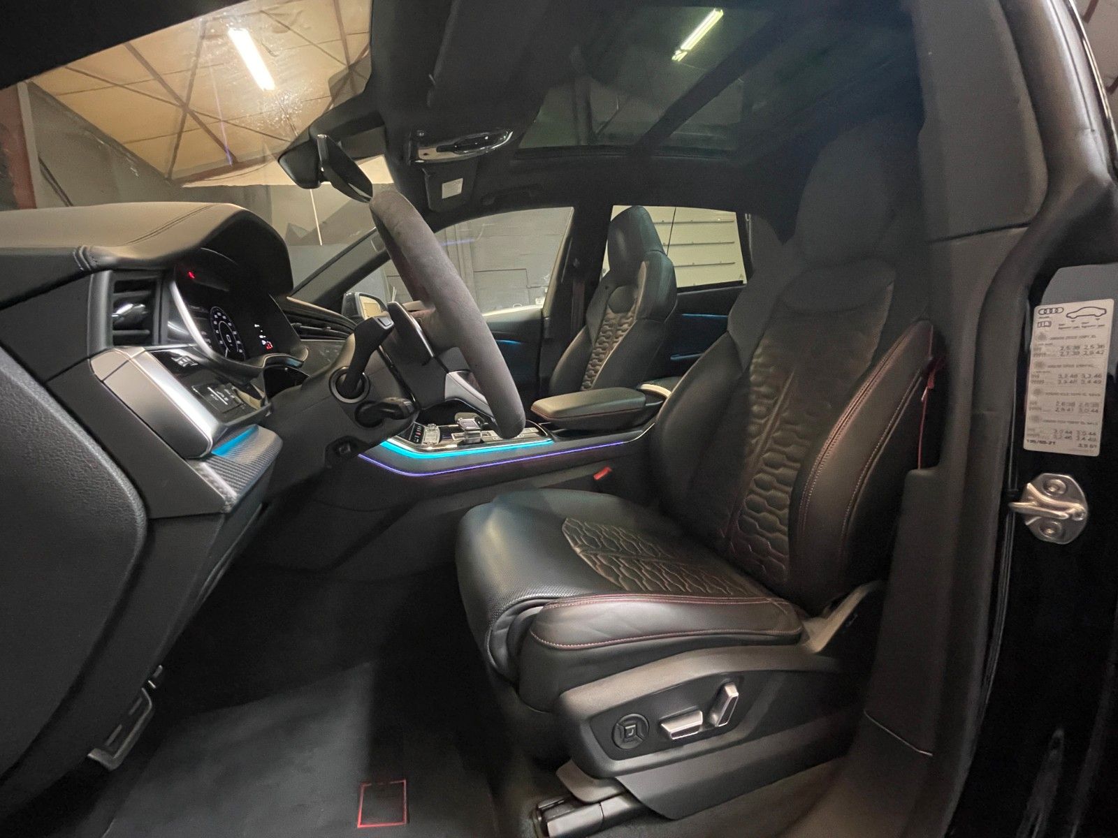 Audi RSQ8 4.0 TFSI quattro*Keramic-StandHz-B&O*