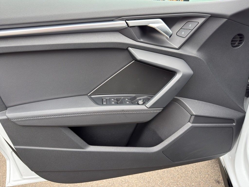 Audi A3 Sportback 35 TFSI S tronic S line - Samsaru's Car Outlet