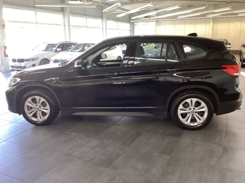 BMW X1 xDrive 25e - Samsaru's Car Outlet