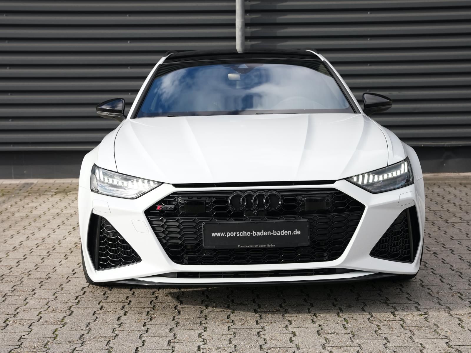 Audi RS6 Avant quattro Sportabgas Standheizung FLA HU