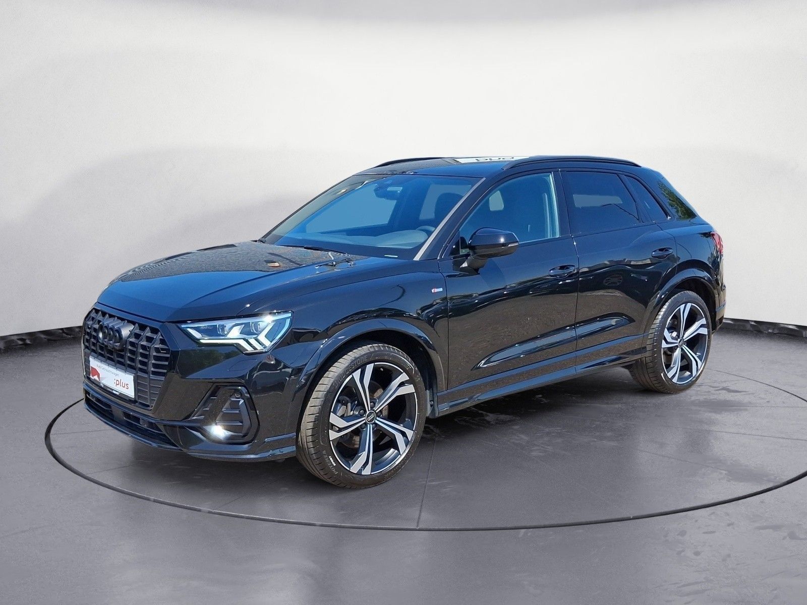 Audi Q3 40TDI quattro S tronic S line AHK ACCAssist M