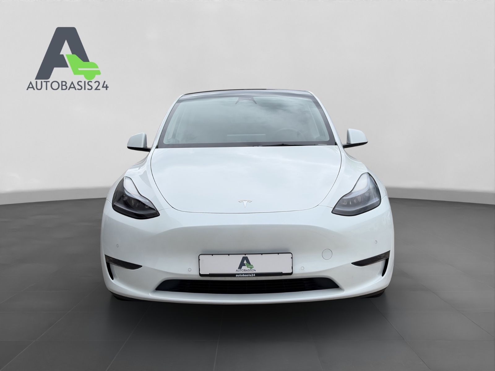 Tesla Model Y Long Range Dual AWD*Allwetter*1.Hand*AHK