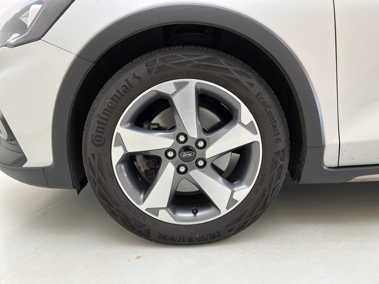Ford Focus 1.5 EcoBlue Active - Samsaru's Car Outlet