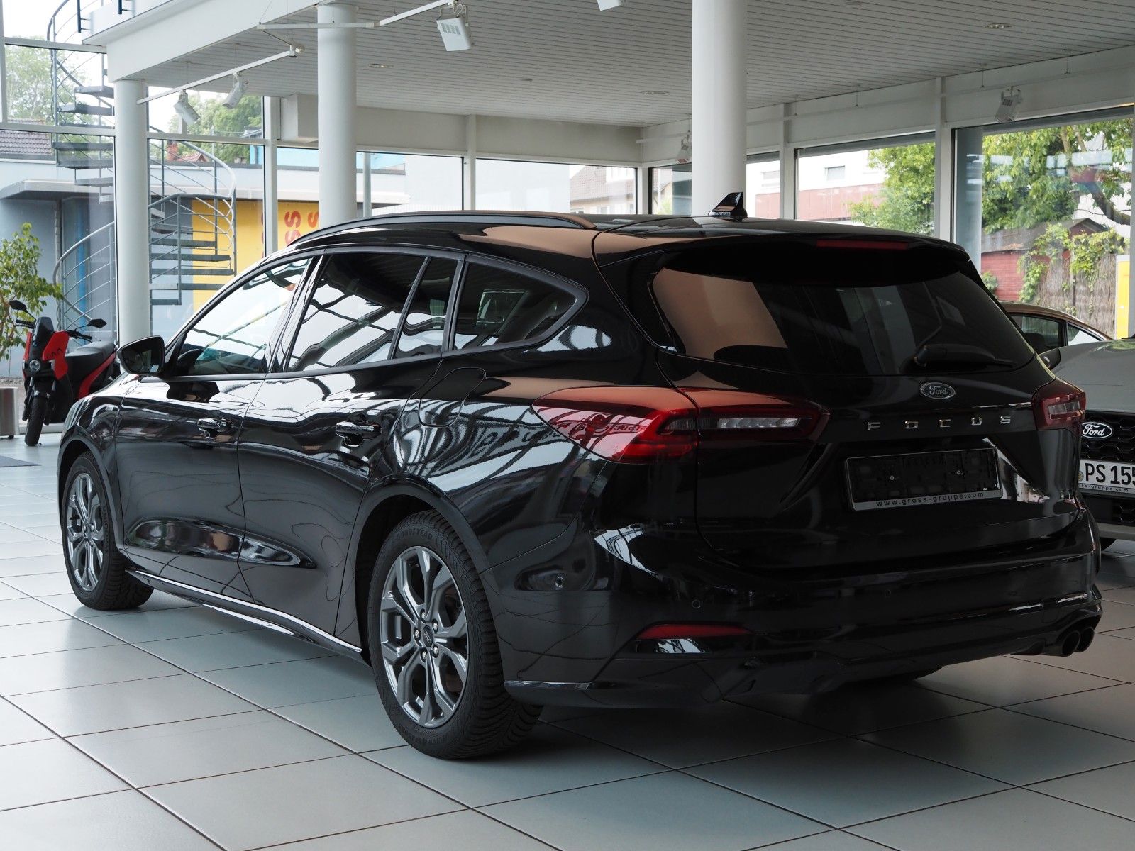 Ford Focus Turnier ST-Line X ACC/LED/B&O/HeadUp/DAB