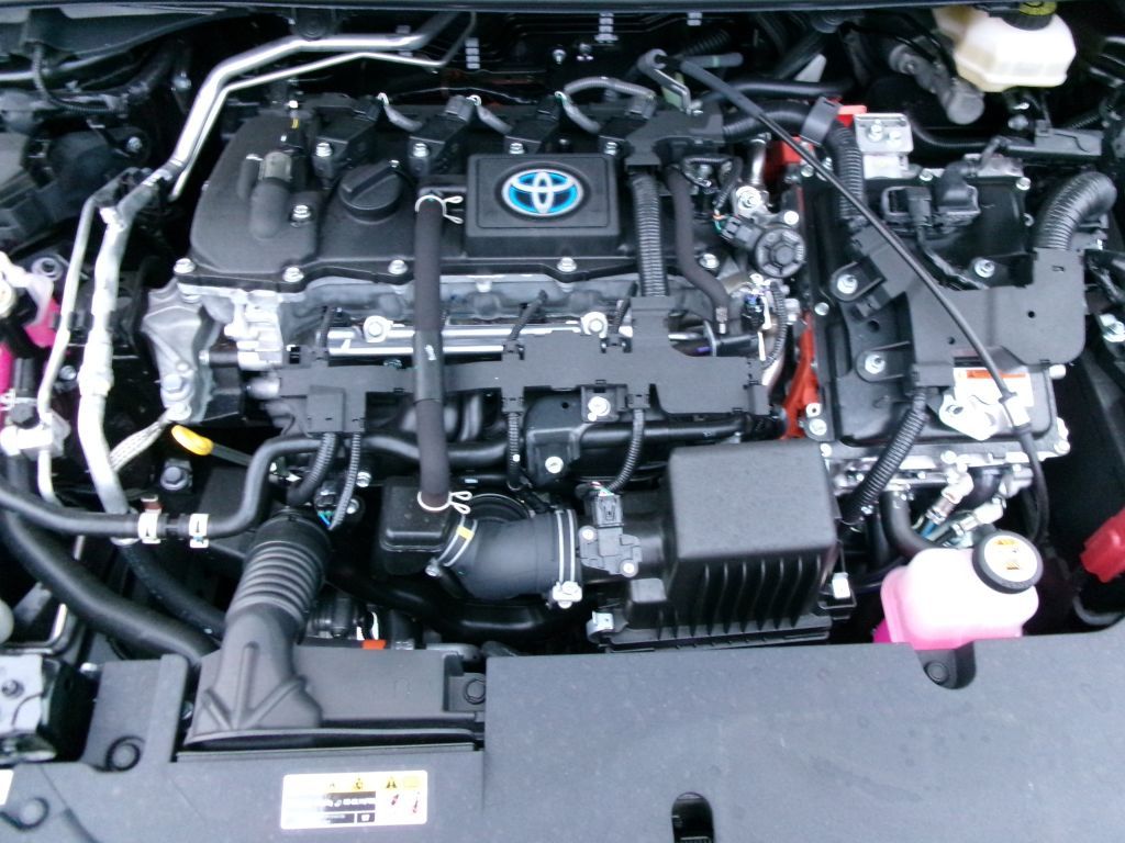 Toyota Corolla 1.8 Hybrid TS Team - Samsaru's Car Outlet