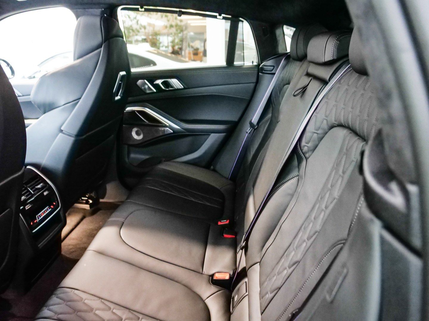 BMW X6 xDrive40d M Sport Pro CARBON Standhzg. Massag