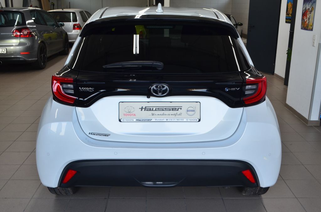 Toyota Yaris 1,5 Hybrid Team DK*COMFORT-P*TECHNIK-P+TZ