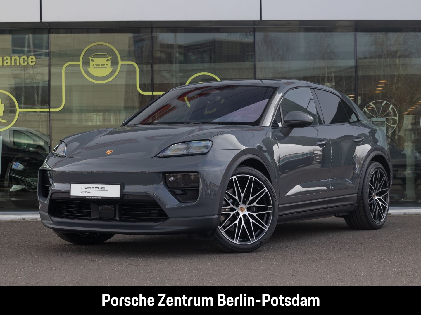 Porsche Macan 4S Burmester Panoramadach Luftfederung