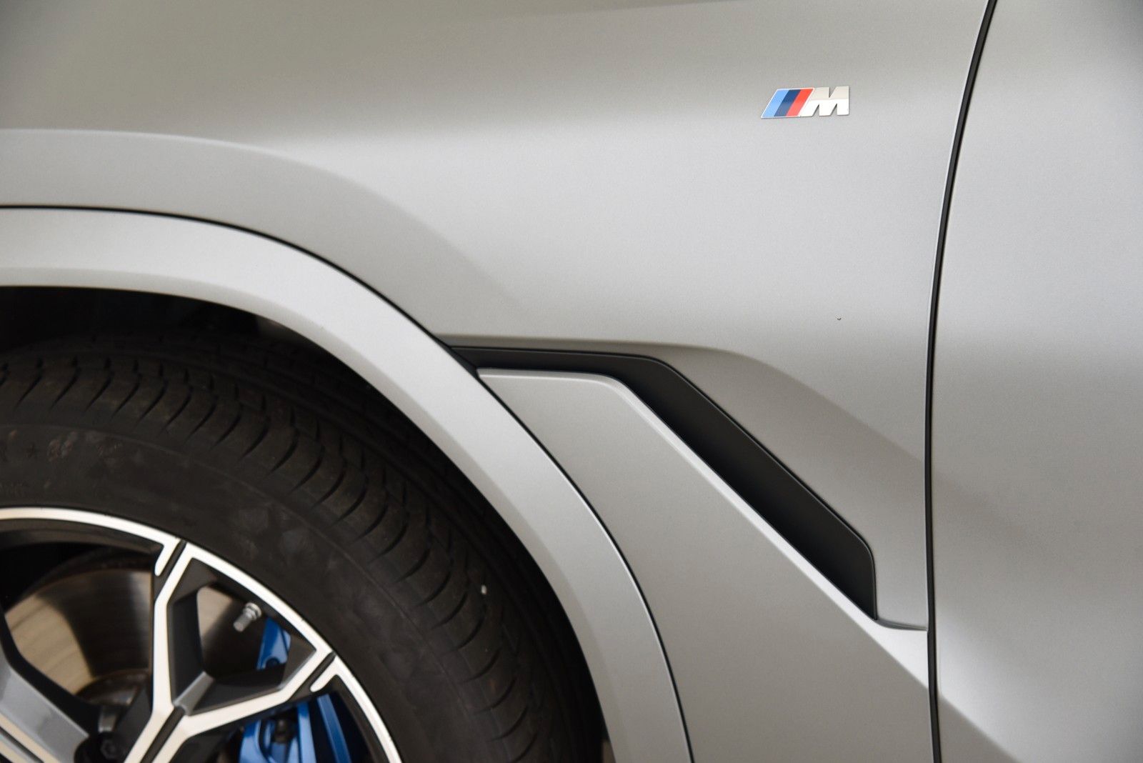 BMW X6 xDrive30d M Sport Pro HUD AHK Pano LED H&K