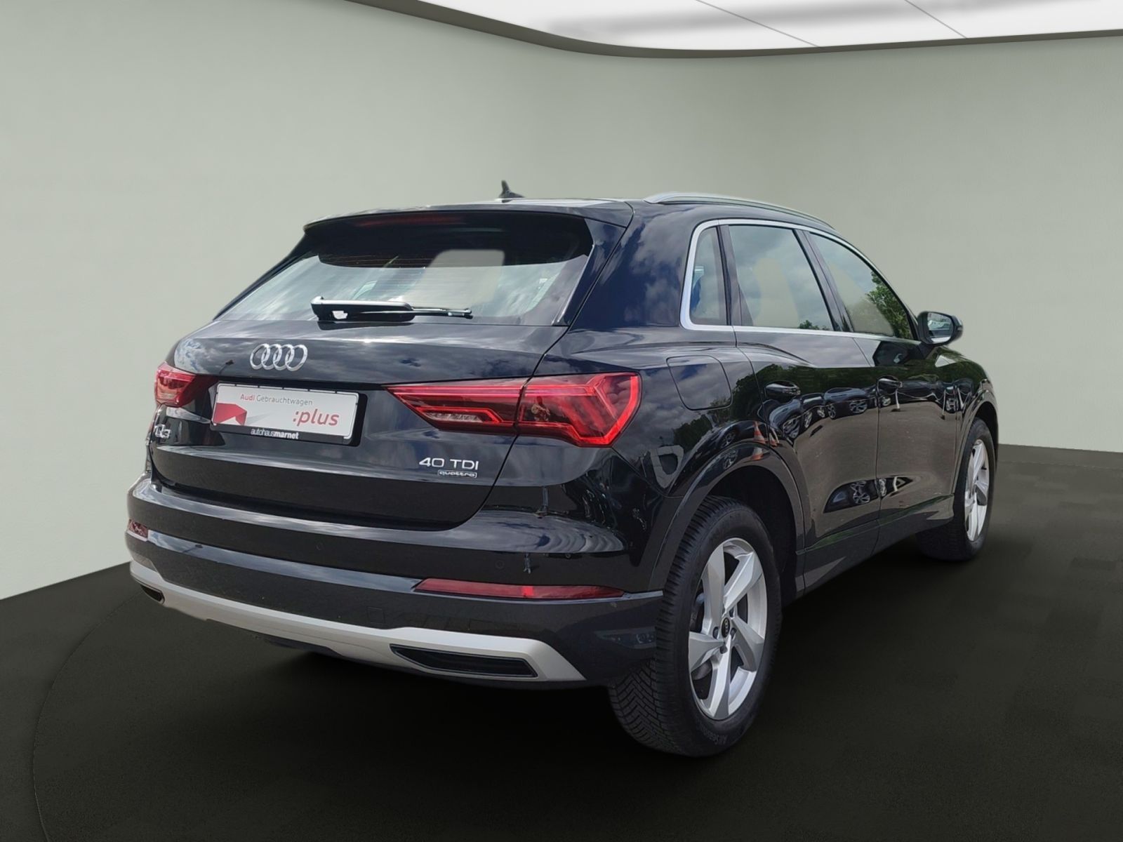 Audi Q3 advanced 40 TDI quattro - Samsaru's Car Outlet