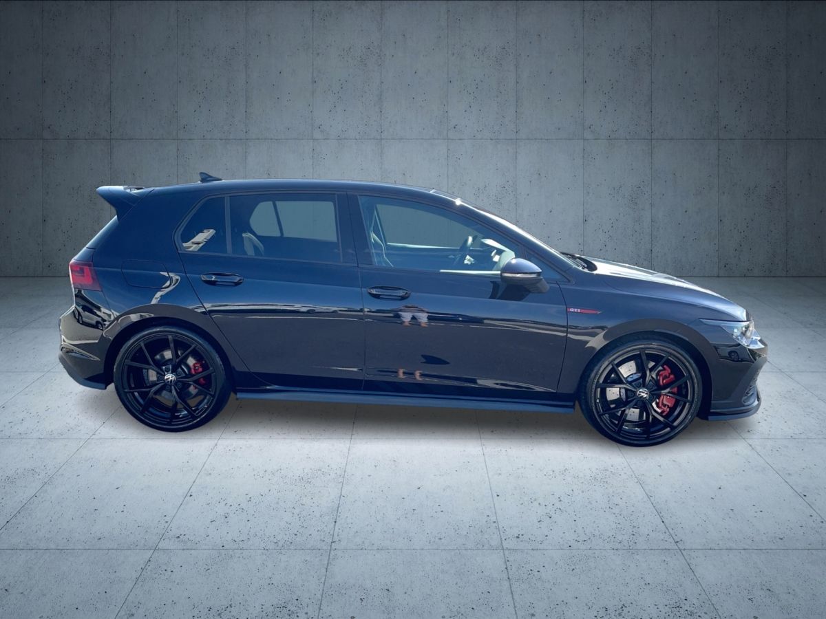 Volkswagen Golf GTI Clubsport 2.0 TSI DSG - Samsaru's Car Outlet