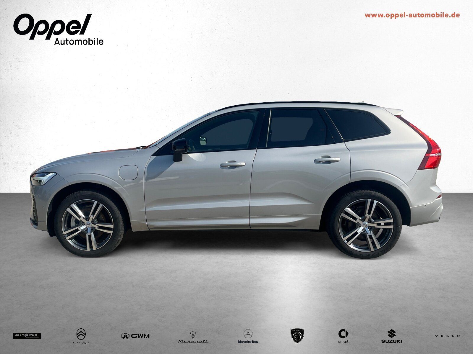 Volvo XC60 T6 AWD Plus Dark Recharge SITZH+AHK+RFK+TEM