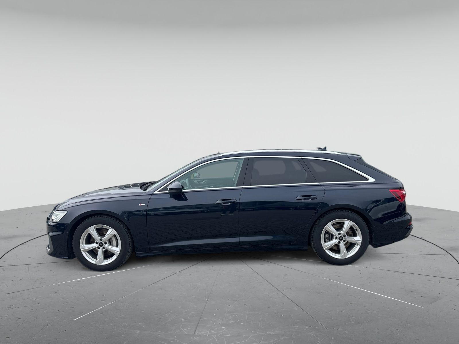 Audi A6 Avant S line 45 TFSI quattro S tronic, MATRIX