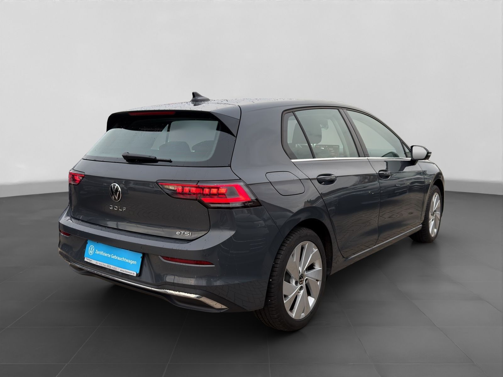 Volkswagen Golf 1.5 eTSI DSG STYLE MATRIX ASSIST AREAVIEW