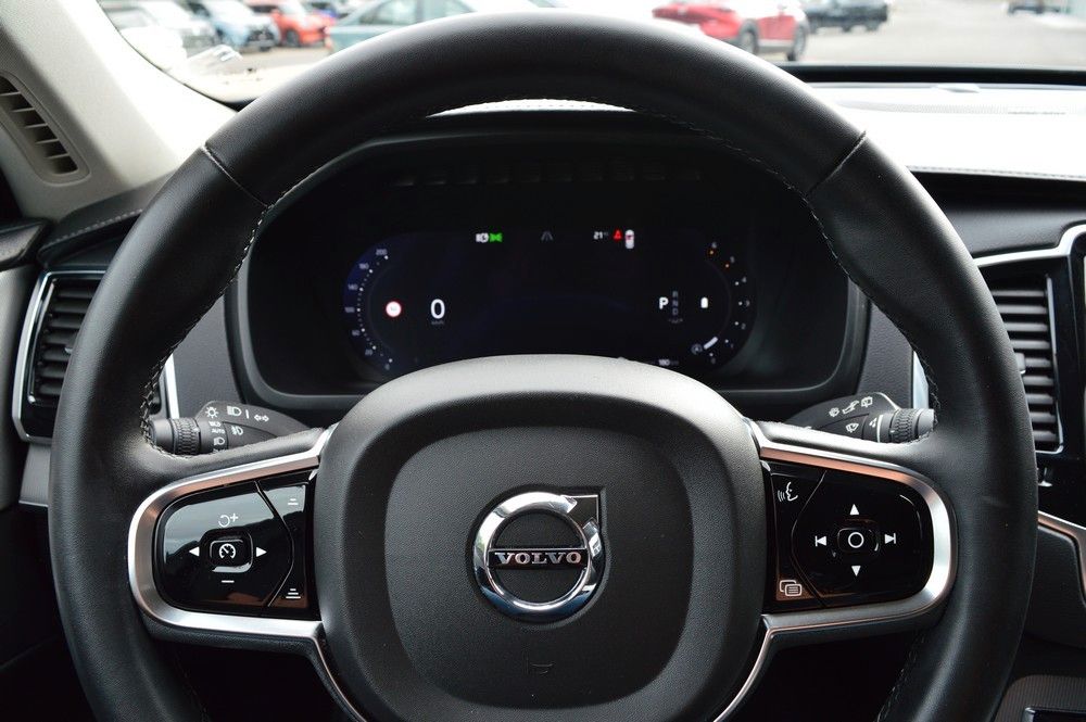 Volvo XC90 B5 D AWD Plus Bright AT *Voll+AHK+deutsch*