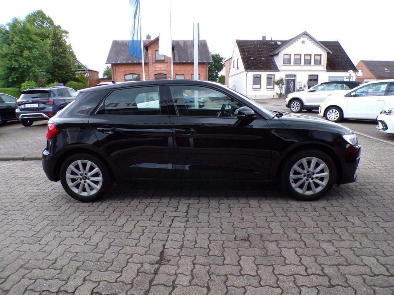 Audi A1 SPORTBACK 25 TFSI S-TRONIC - Samsaru's Car Outlet