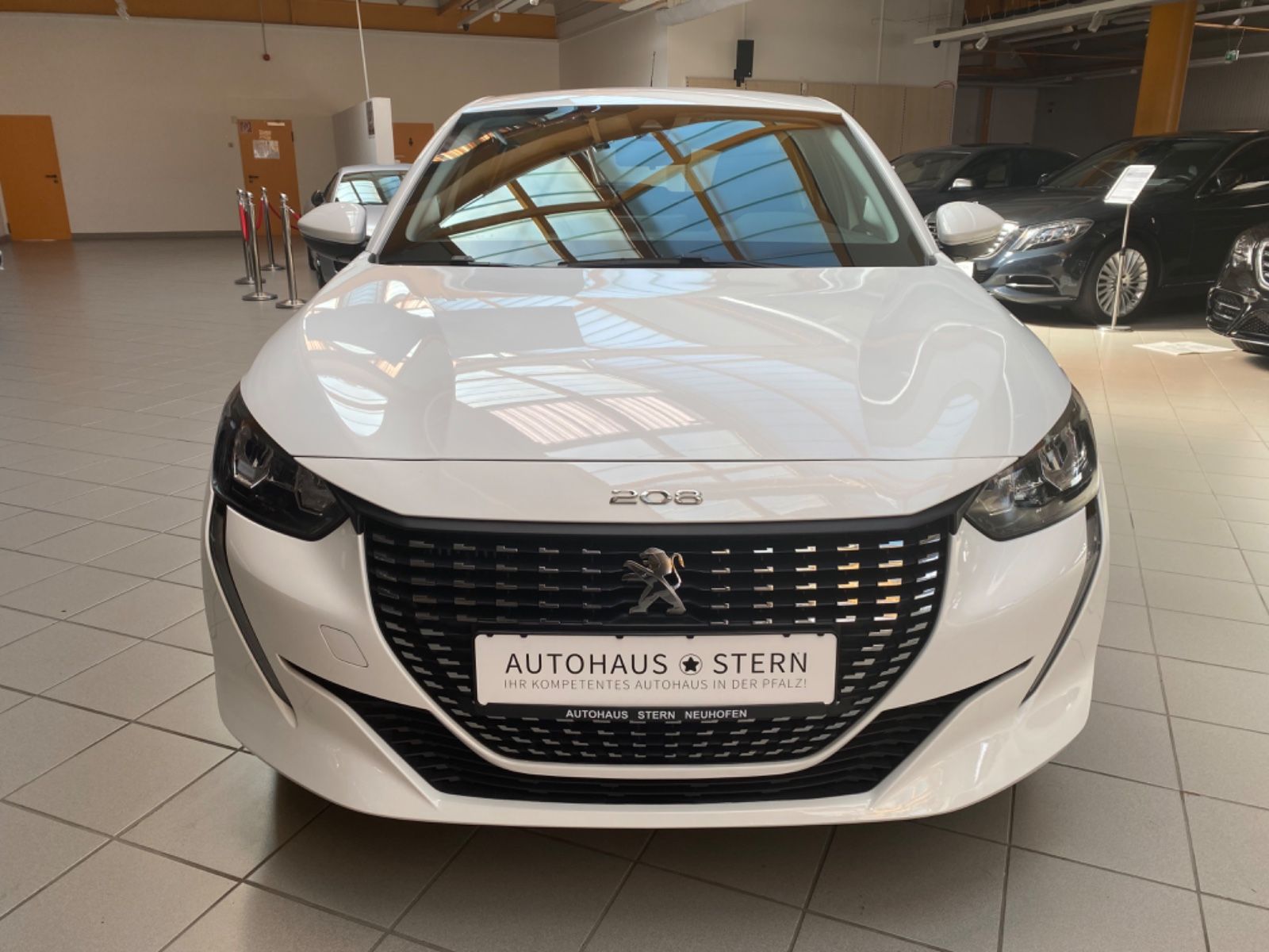 Peugeot 208 Active Pack - Samsaru's Car Outlet