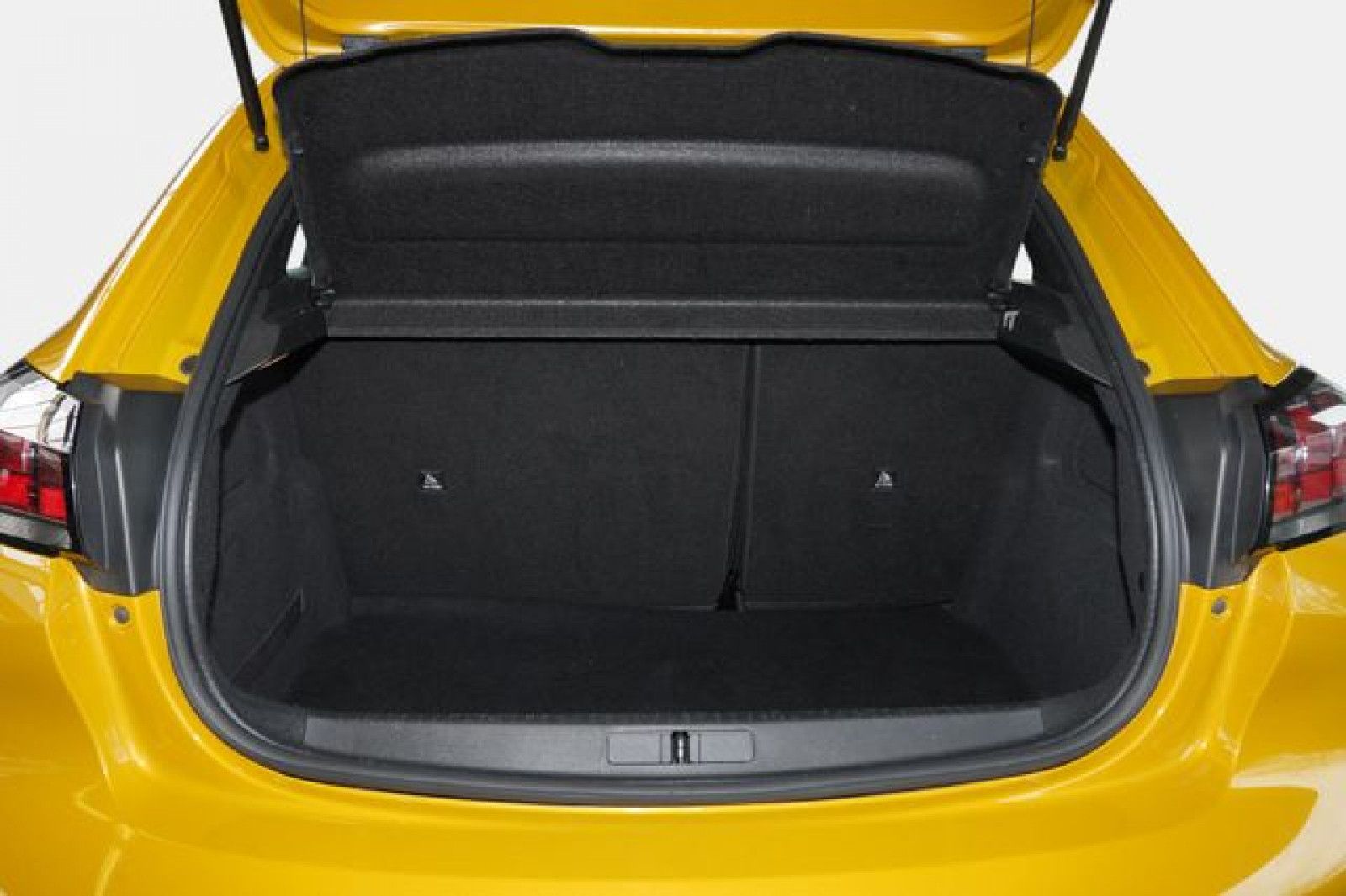 Peugeot 208 Active - Samsaru's Car Outlet