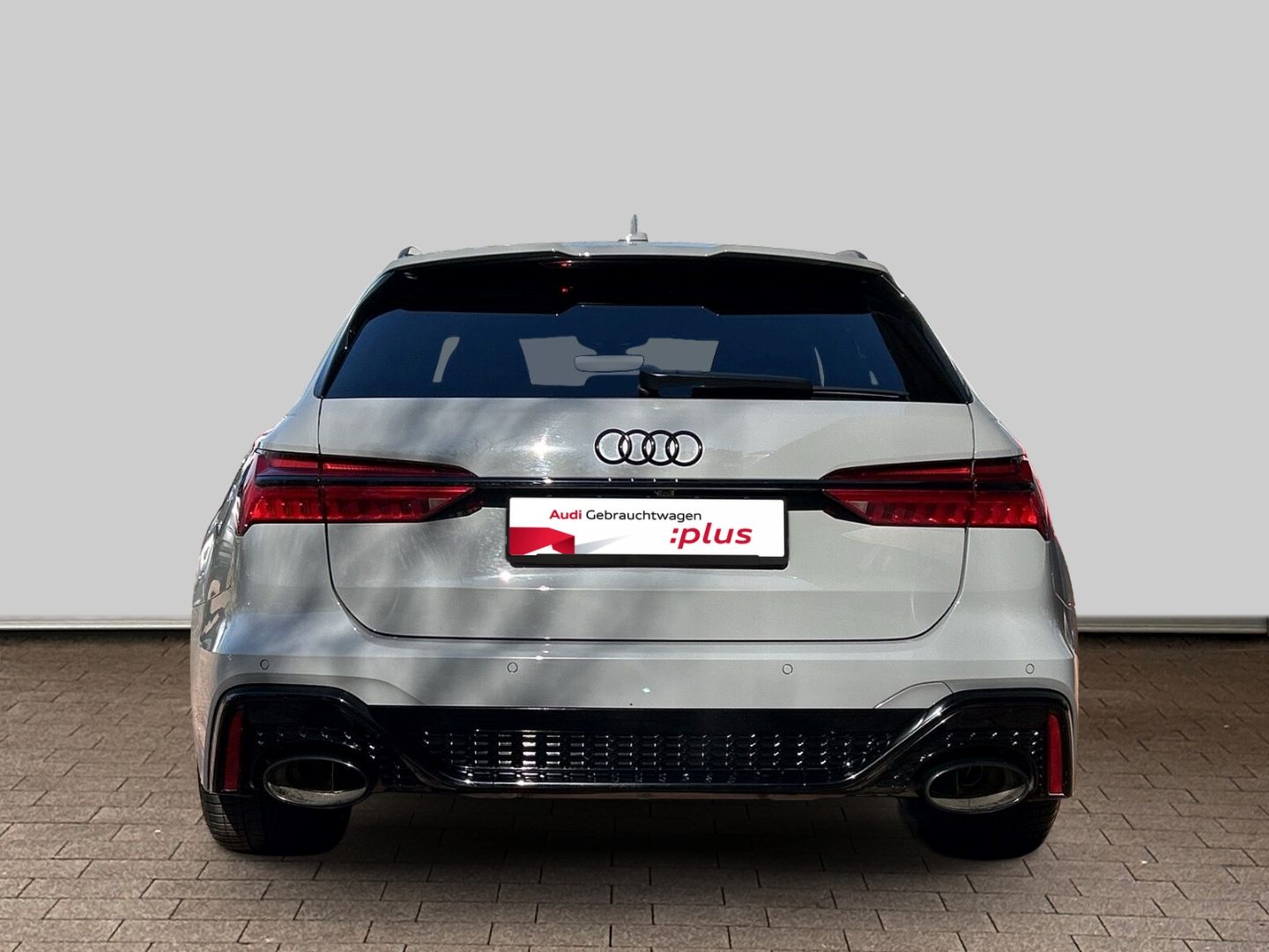 Audi RS6 LASER+LED+HUD+PANO+STHZ+DYNAMIKPAKET+KERAMIK