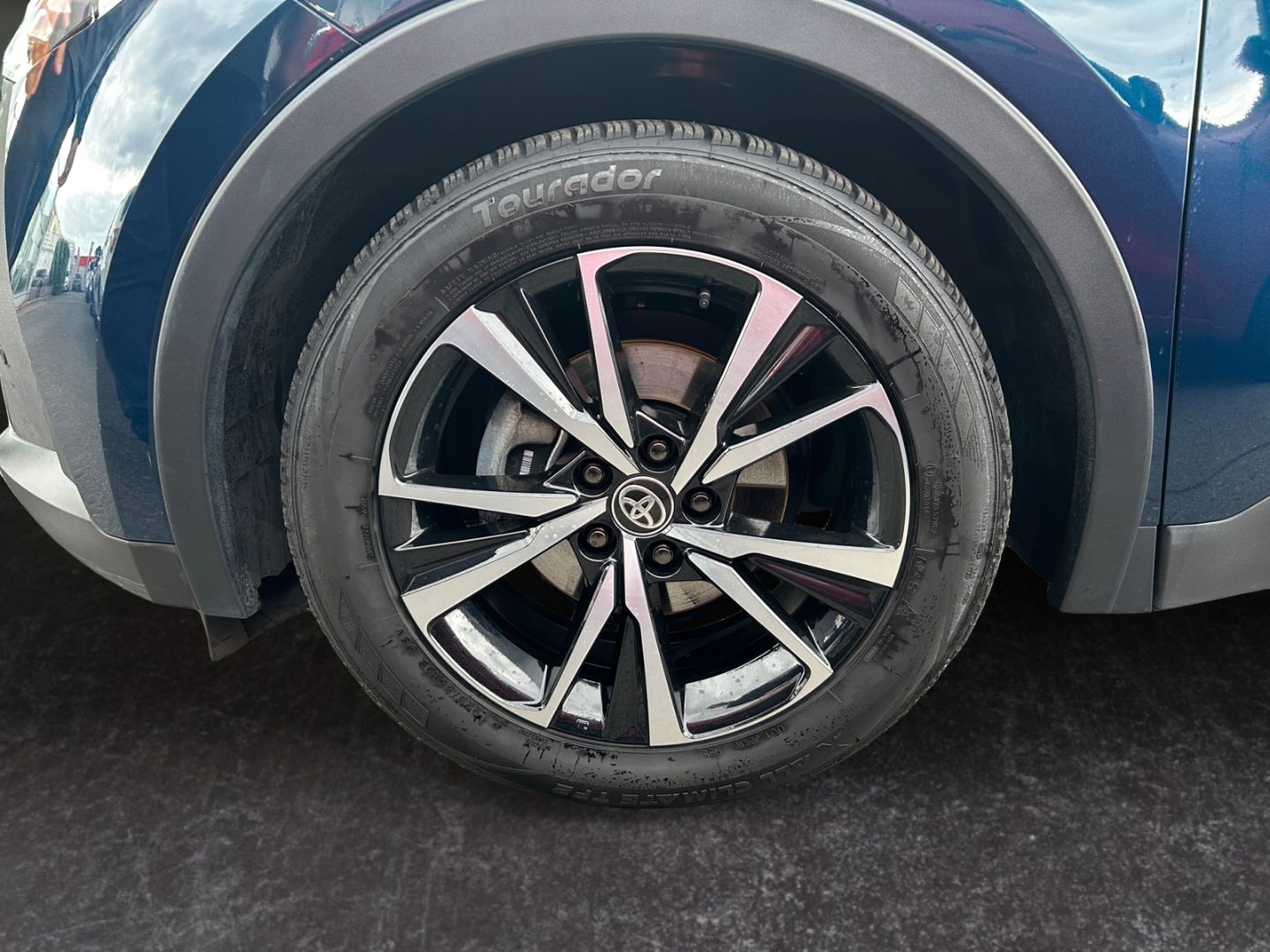 Toyota C-HR 1.8 Hybrid Team D *LED*ACC*CAM*el Heck*SHZ*