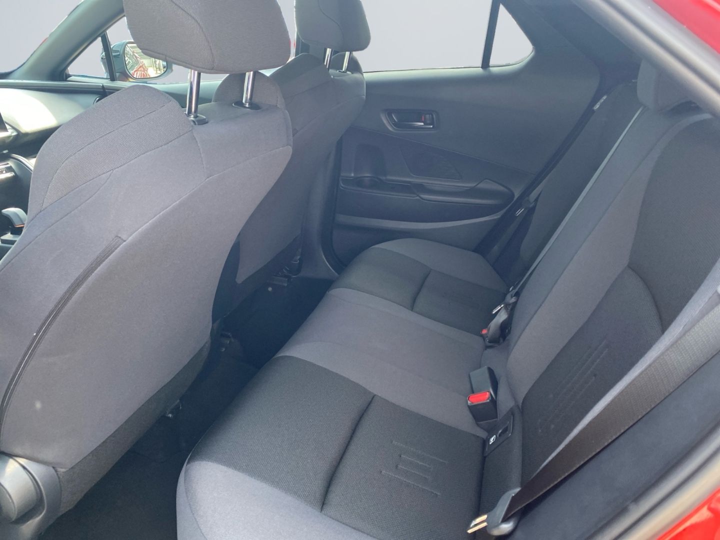 Toyota C-HR 1.8 Hybrid Teamplayer *LED*ACC*CAM*SHZ*PDC*