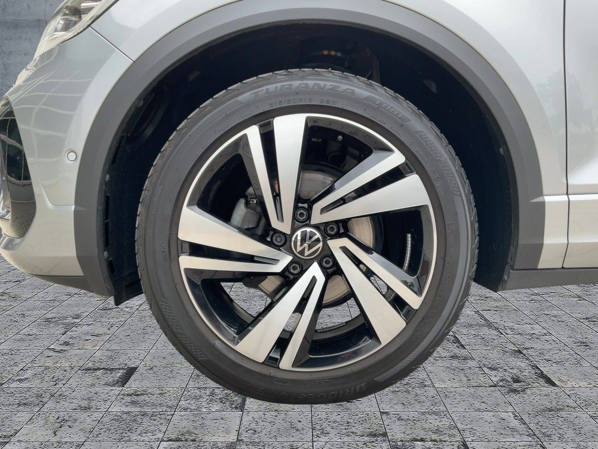 Volkswagen T-Roc 1.5 TSI DSG R-LINE - Samsaru's Car Outlet