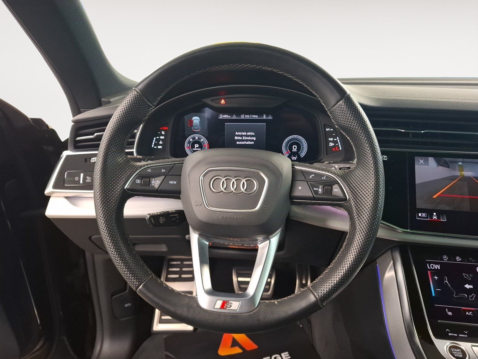 Audi Q8 50 TDI quattro S-Line 360 Pano B&O STH ACC AH