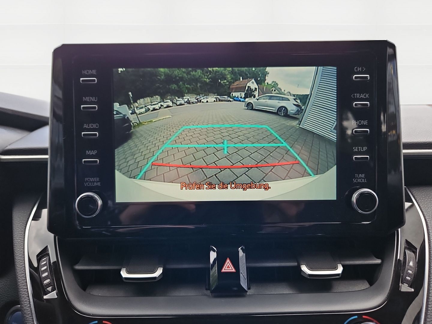 Toyota Corolla 2.0 Hybrid Club - Samsaru's Car Outlet