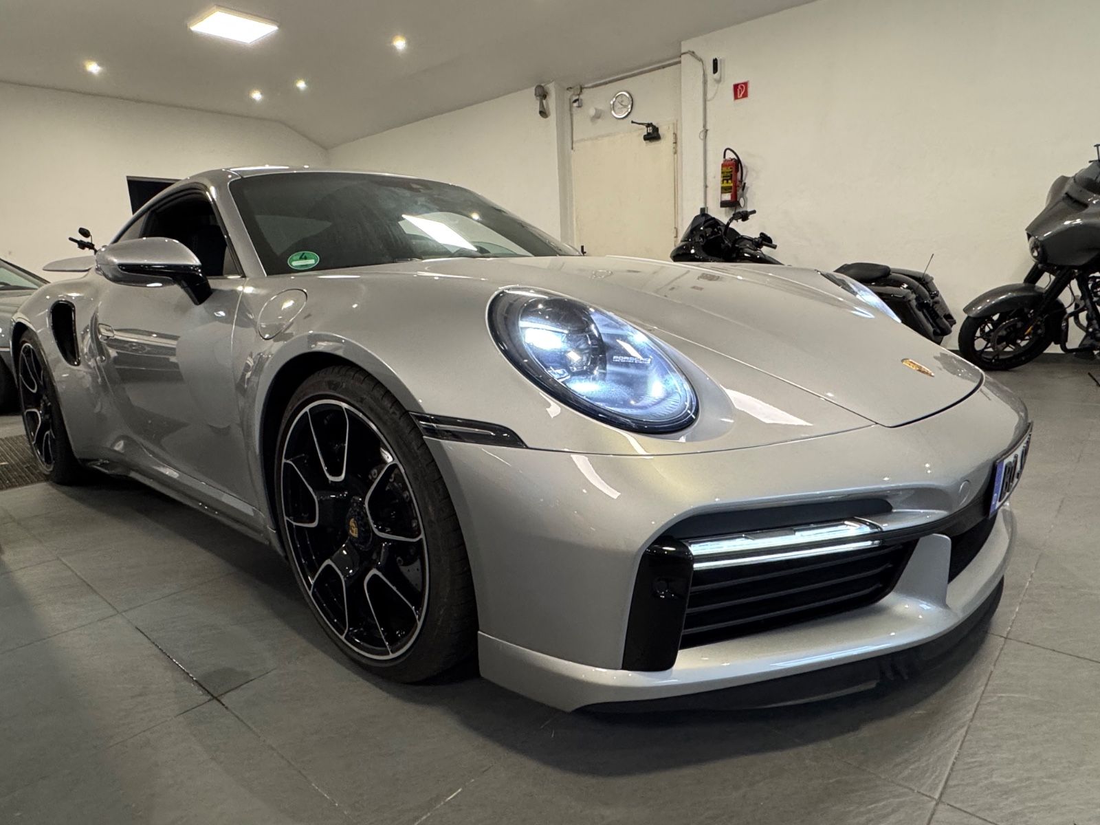 Porsche 911 992 Turbo S Voll Liftsystem TECHART 850PS
