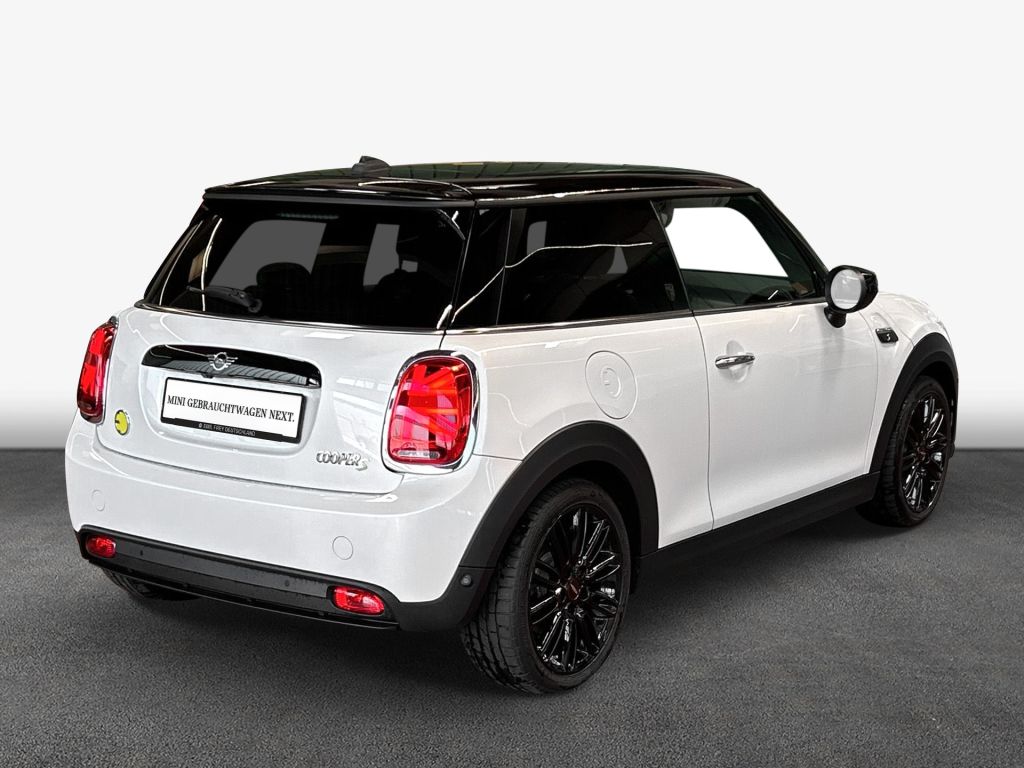 MINI Cooper SE MINI Yours Trim - Samsaru's Car Outlet