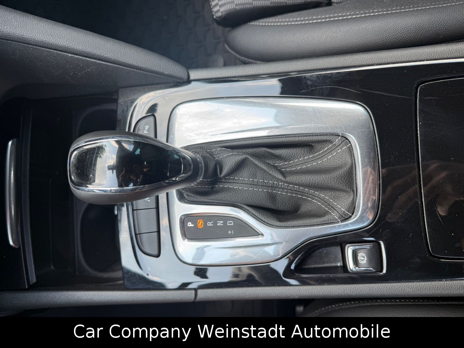 Opel Insignia B Sports Tourer Business Elegance - Samsaru's Car Outlet