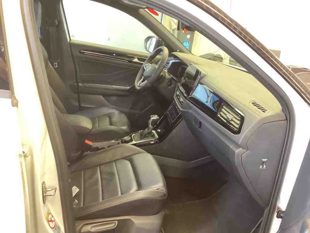Volkswagen T-Roc 2.0 TSI 4MOTION R-Line - Samsaru's Car Outlet