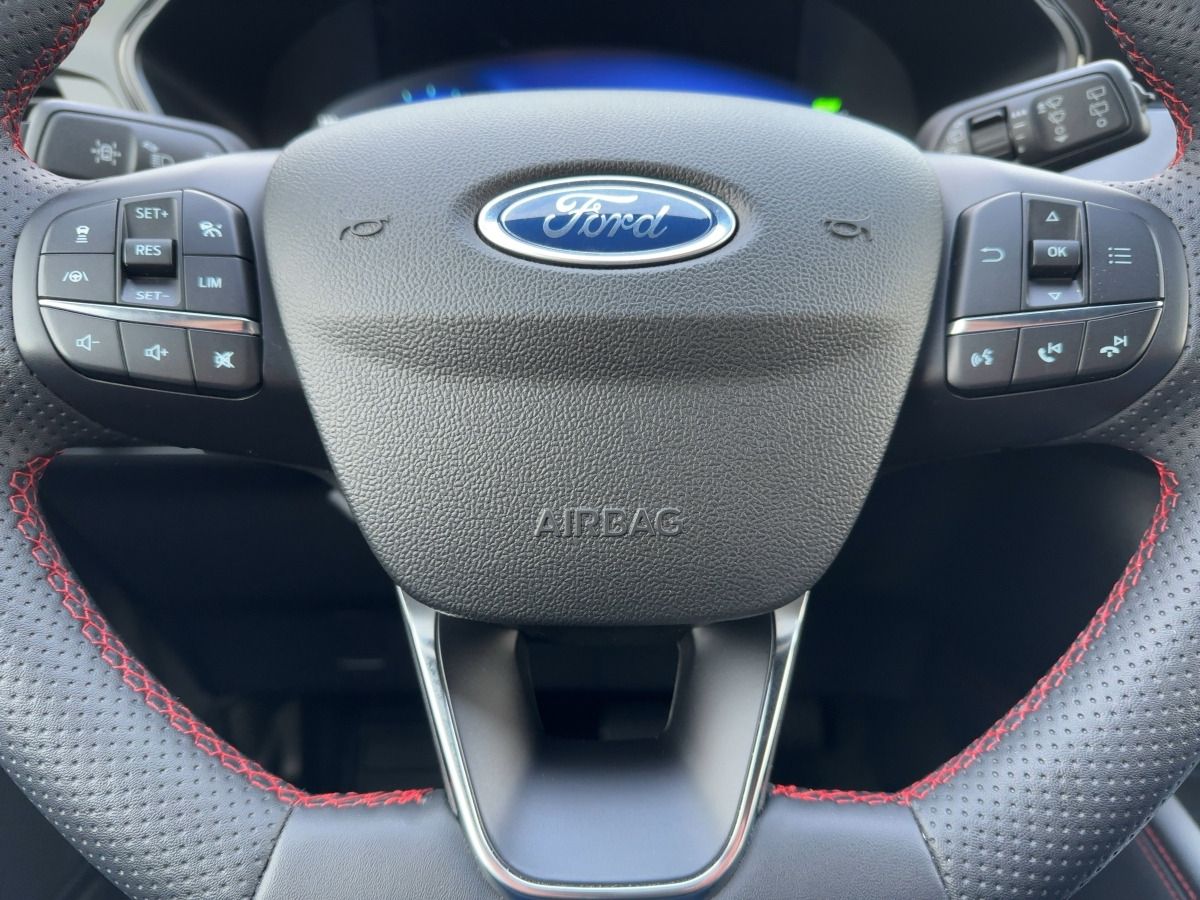 Ford Kuga ST-Line - Samsaru's Car Outlet