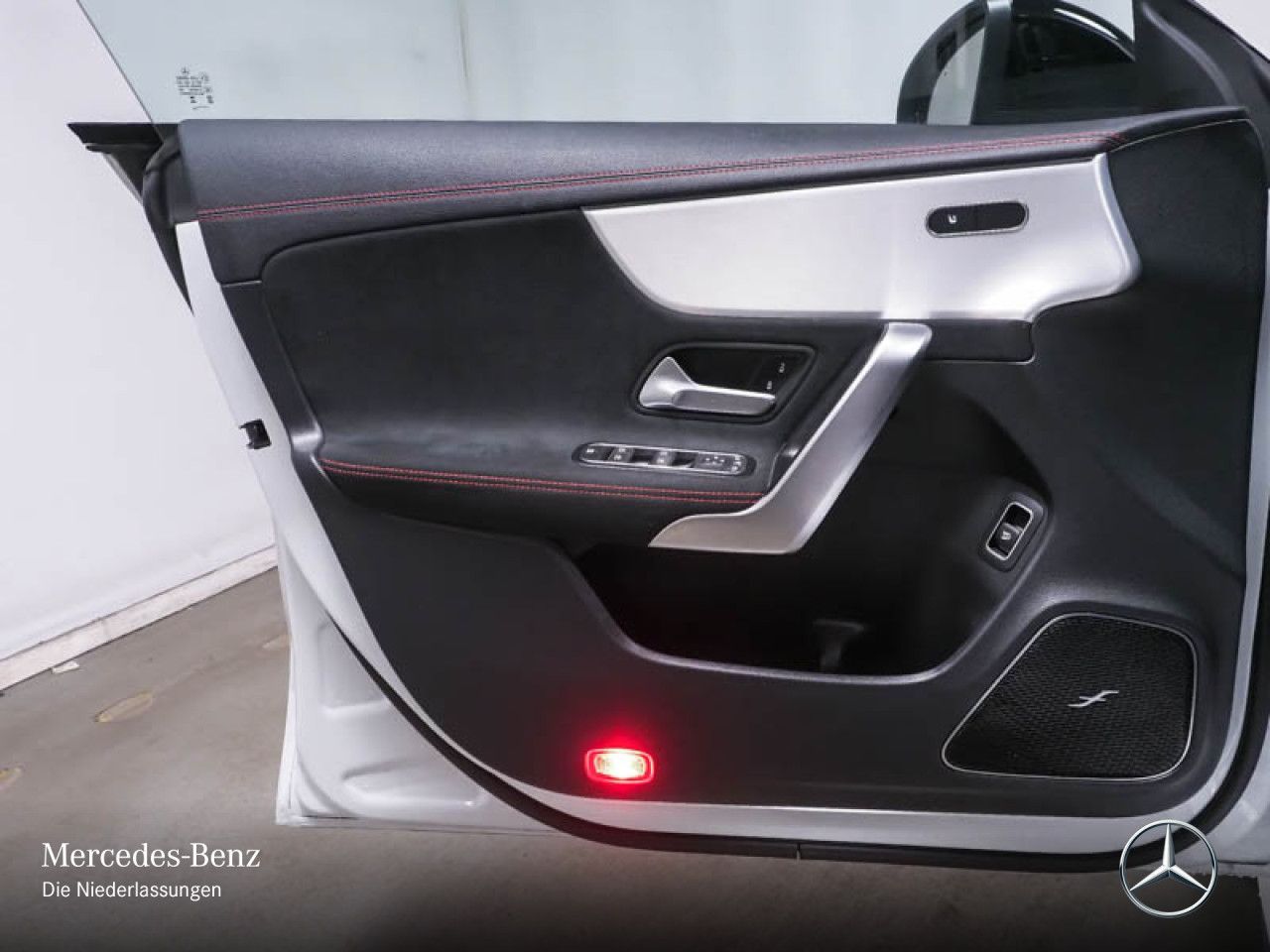 Mercedes-Benz CLA 35 AMG 4M - Samsaru's Car Outlet