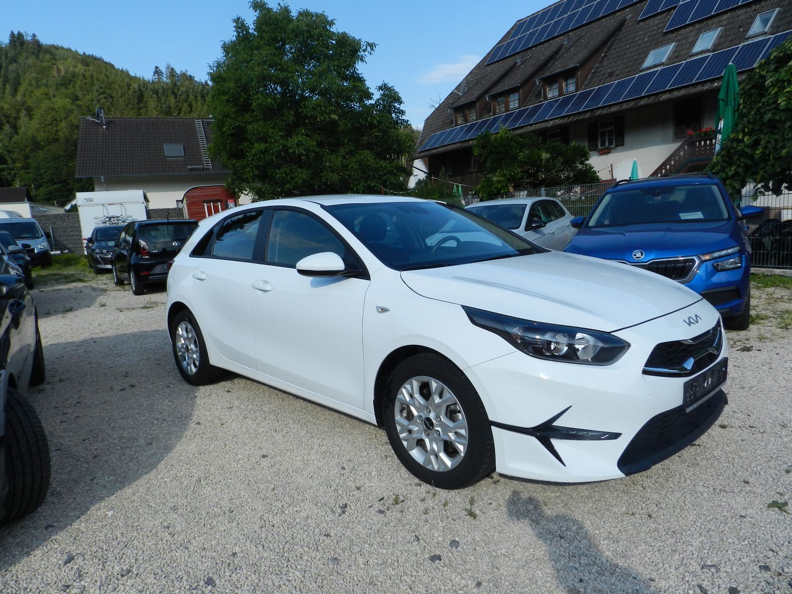 Kia Ceed - Samsaru's Car Outlet