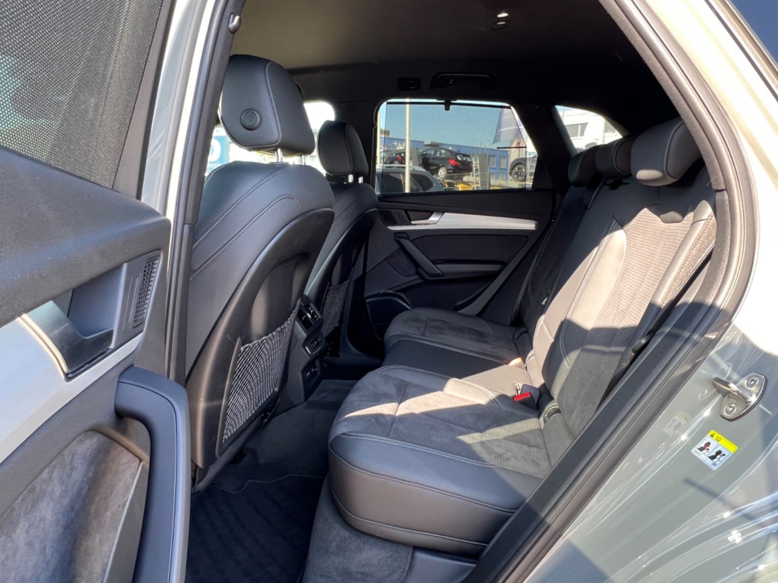 Audi Q5 50 TDI quattro S line - Samsaru's Car Outlet