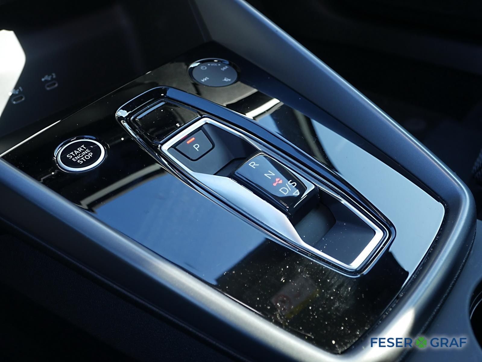 Audi A3 Sportback 35 TFSI S line - Samsaru's Car Outlet