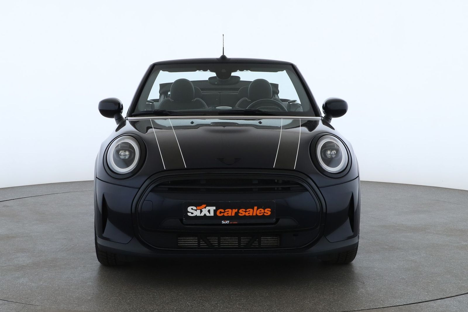 MINI Cooper Cab. Classic Trim - Samsaru's Car Outlet