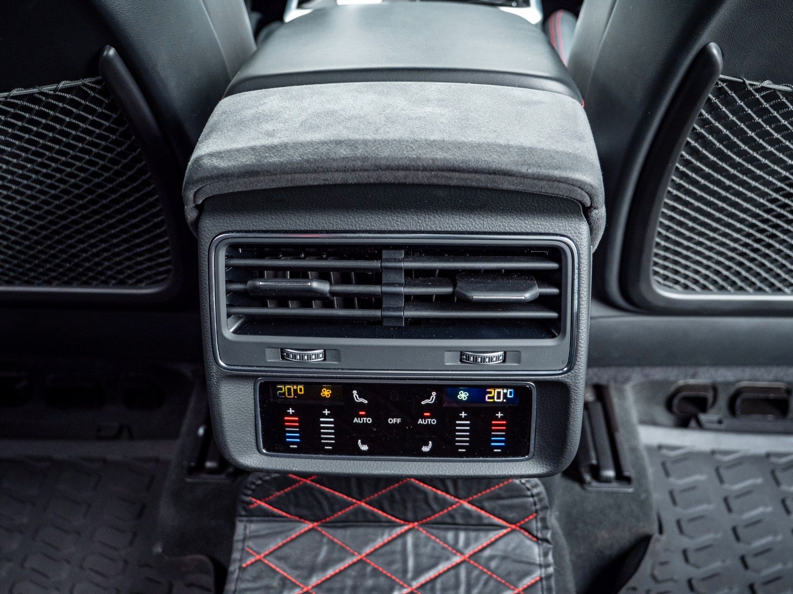 Audi RS Q8 4.0 TFSI quattro.MAXTON.B&O.LUFTFE.MATRIX