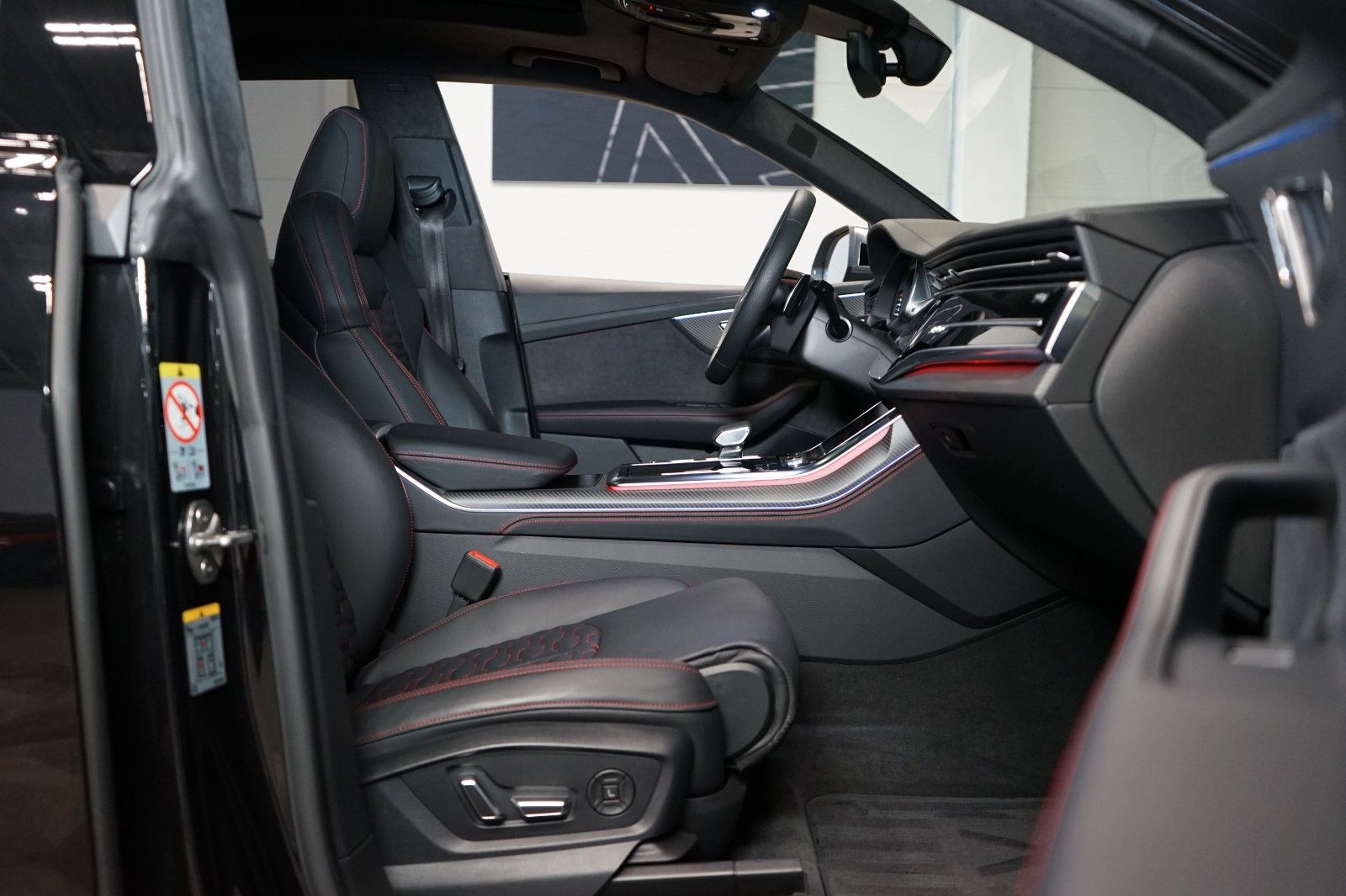 Audi RSQ8*MATRIX*MASSAGE*WARRANTY*HUD*B&O*111.818€NET