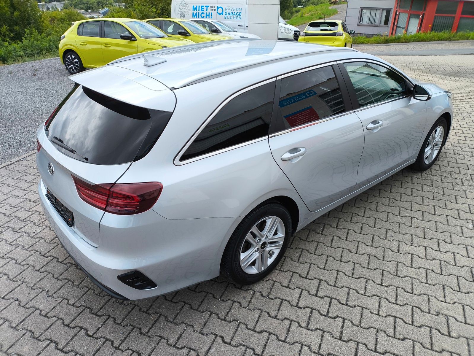 Kia Ceed Kombi 1.4 TGDi Automatik - Samsaru's Car Outlet