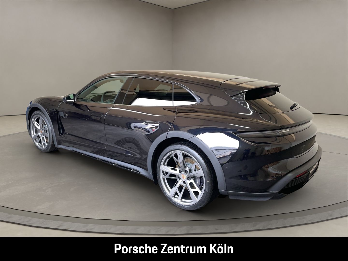Porsche Taycan 4 Cross Turismo InnoDrive Surround-View