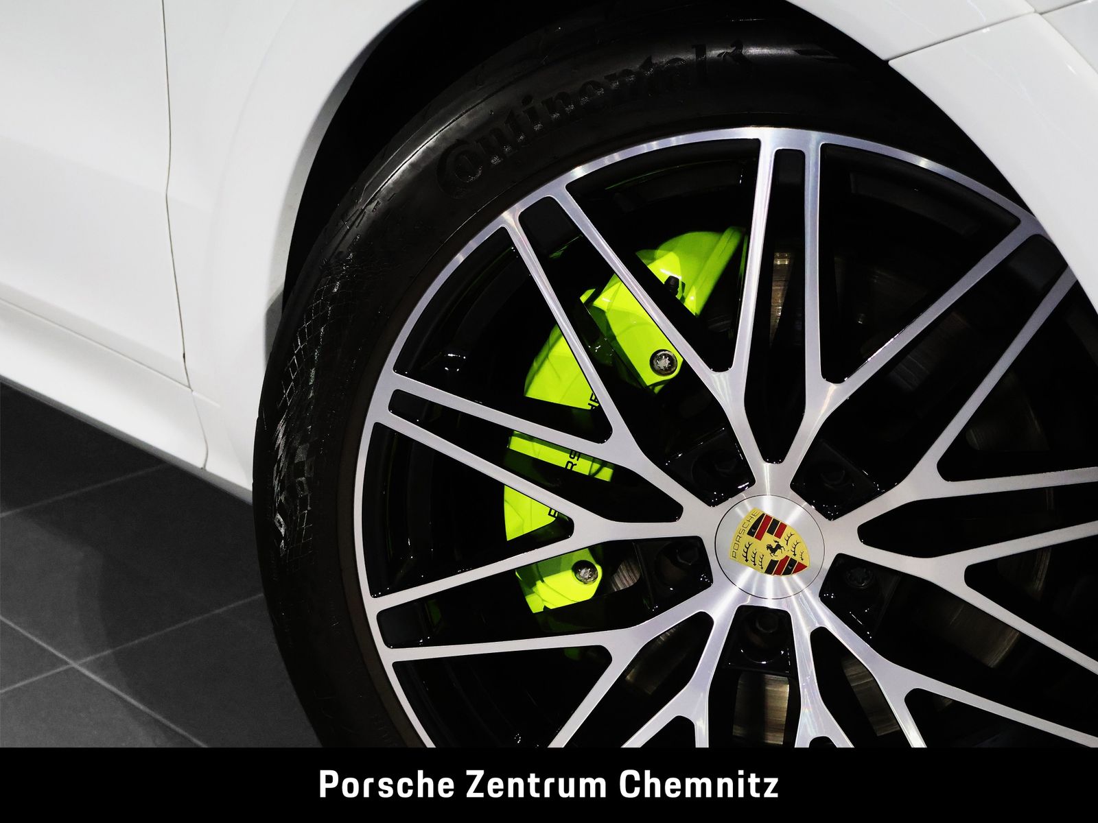 Porsche Cayenne E-Hybrid Coupé 4+1Sitze; 360°;Sitzbelüft